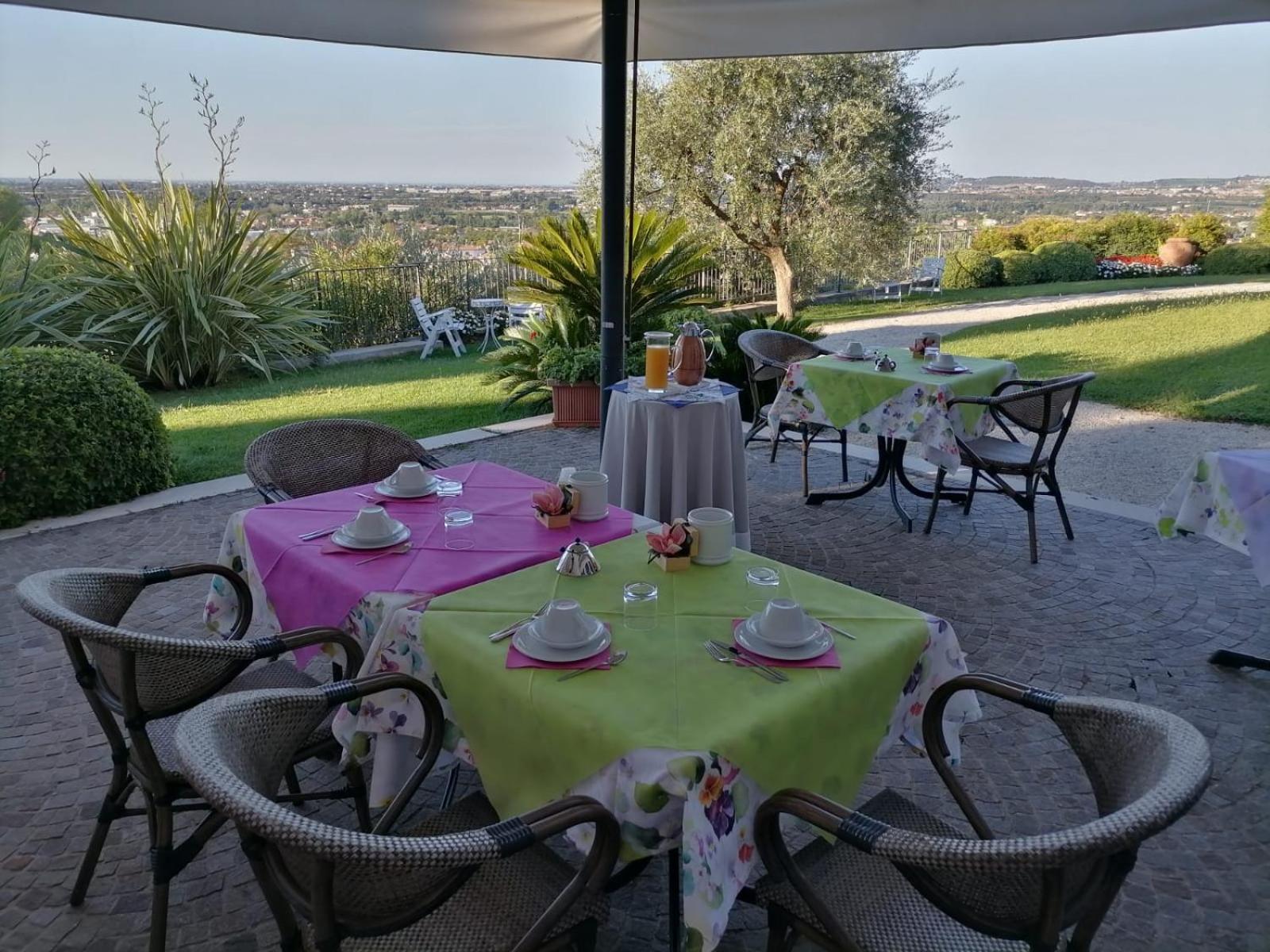 Villa Archi B&B San Pietro in Cariano Dış mekan fotoğraf